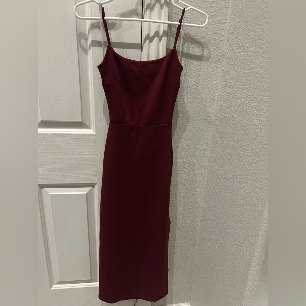 Lulu's Burgundy Midi Dress
